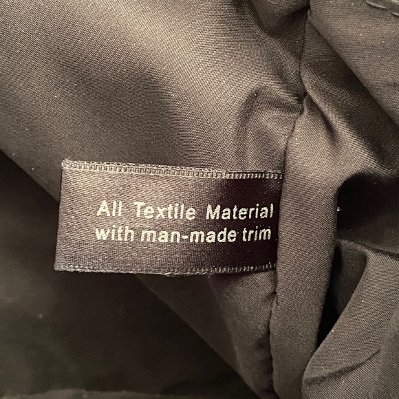 Giani Bernini I Jacquard Fabric Logo Shoulder Bag - Picture 7 of 16